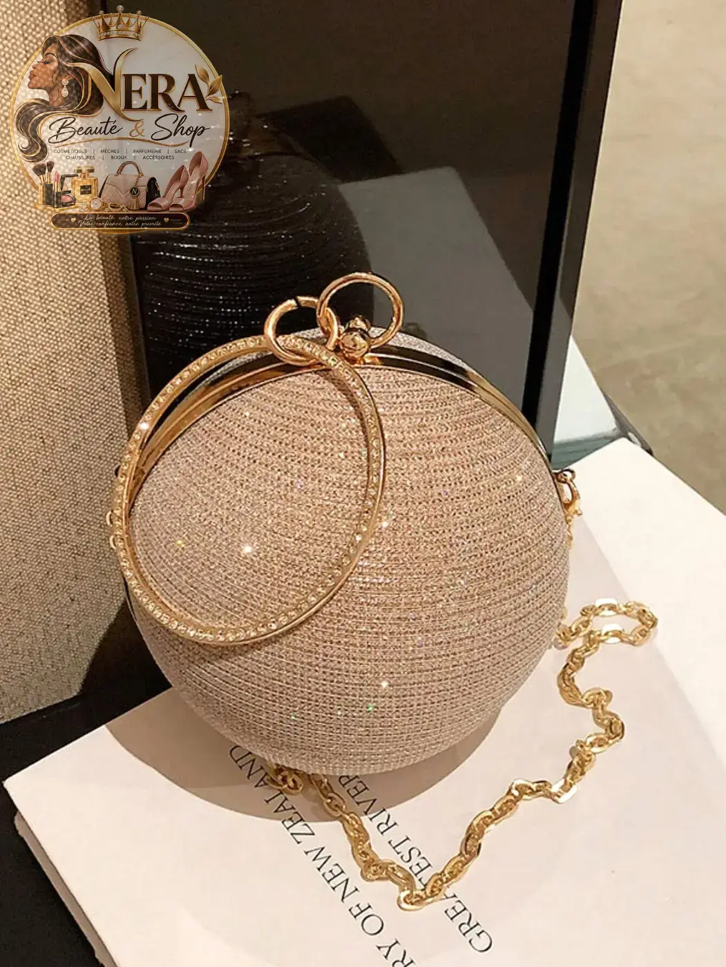 minaudière de soirée chic et classe